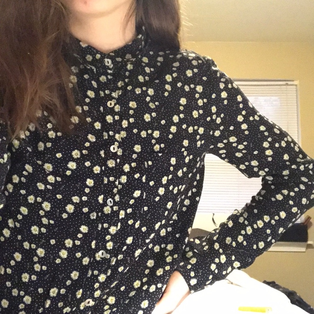 blouse with flowers pill&bear
